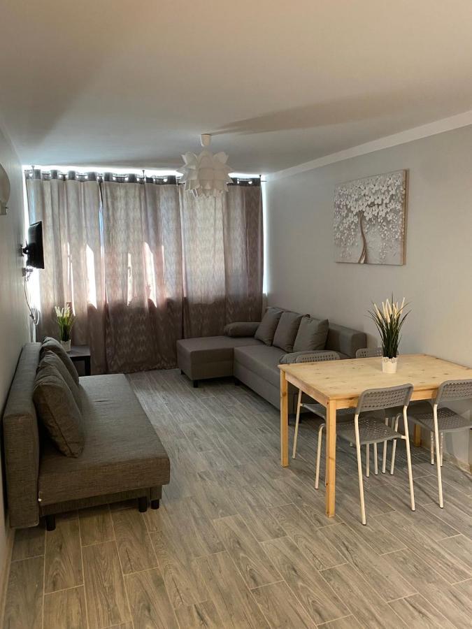 Coser Apartamenty Metro Onz 바르샤바 외부 사진