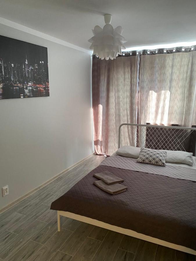 Coser Apartamenty Metro Onz 바르샤바 외부 사진